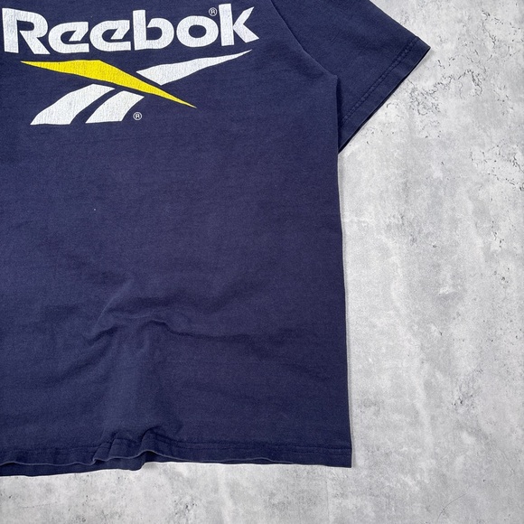 Vintage 90s Reebok graphic logo tee, made in USA 🇺🇸 - Picture 5 of 9